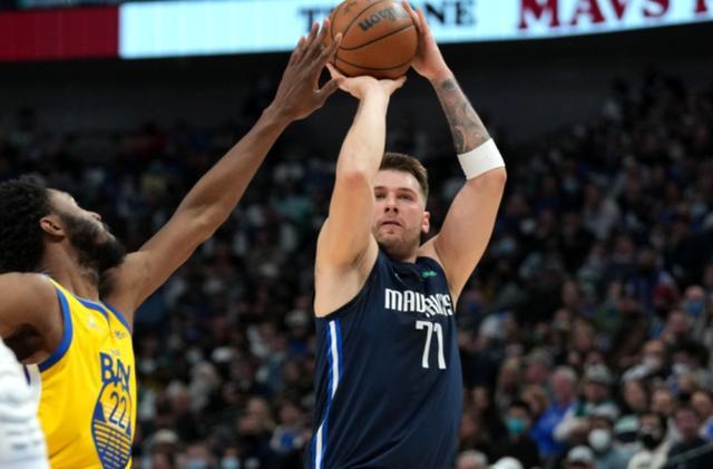 带着东亚足 带着东亚足